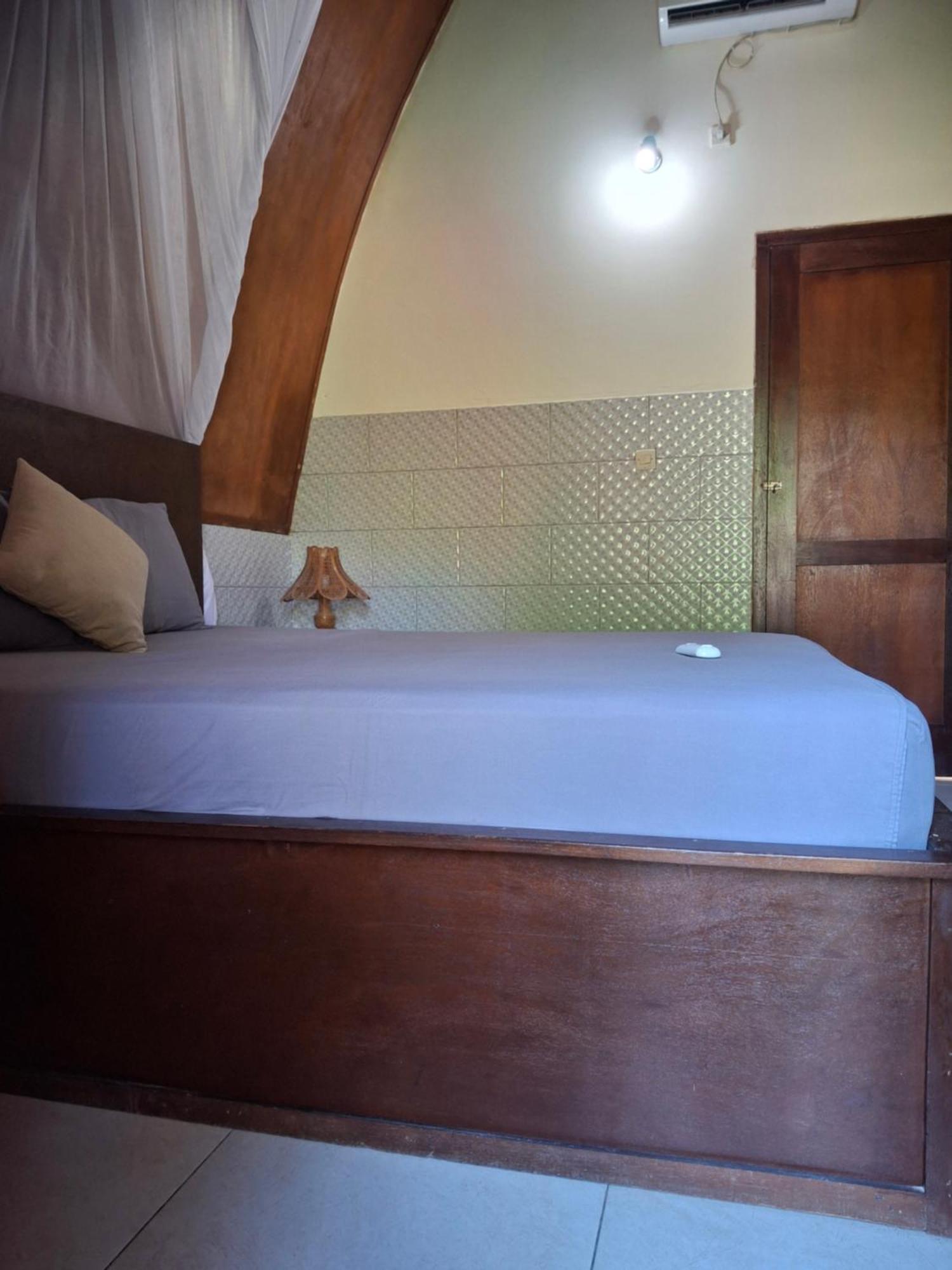 Cnunk Bungalow Gili Meno Exterior foto