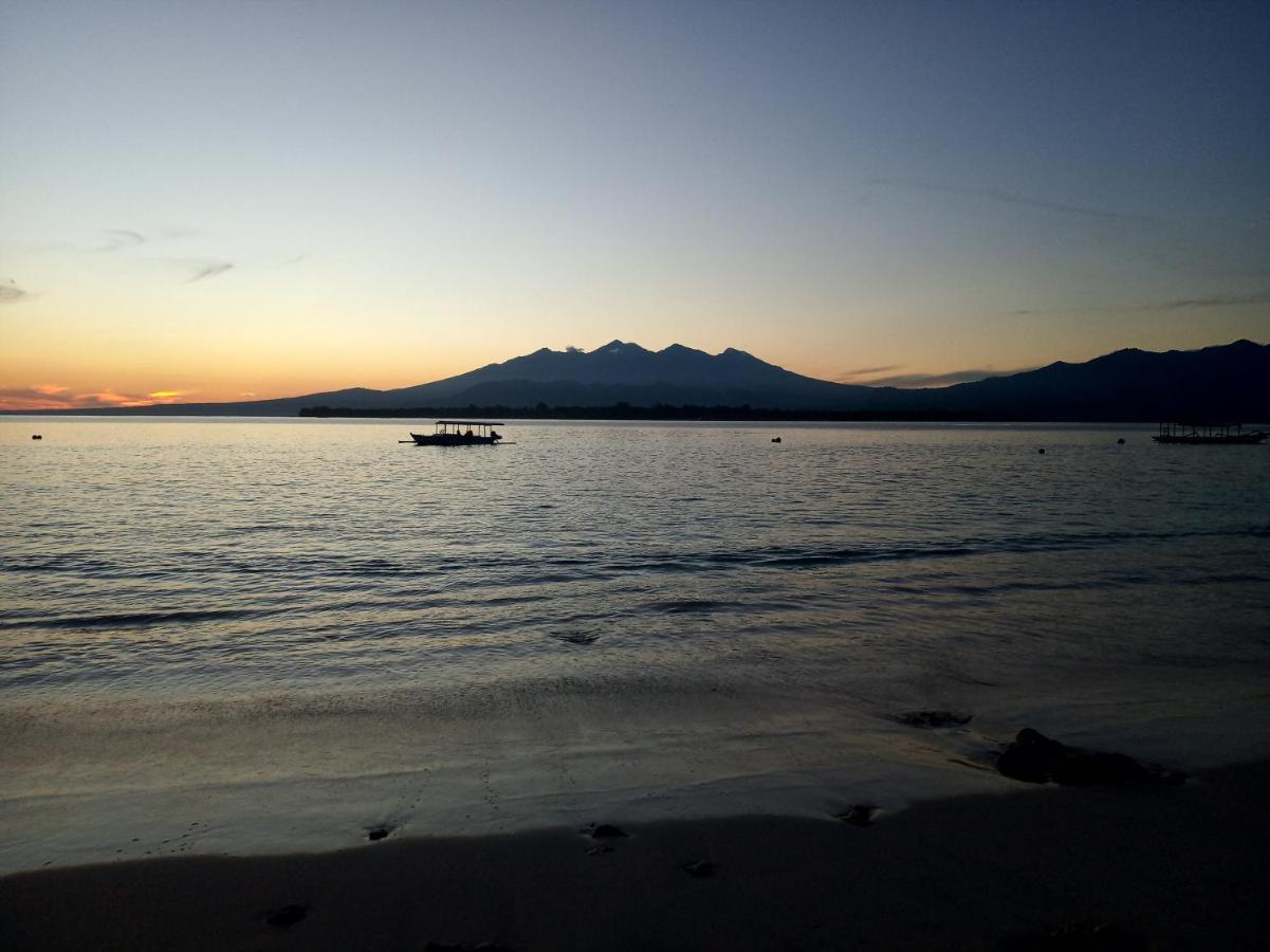 Cnunk Bungalow Gili Meno Exterior foto